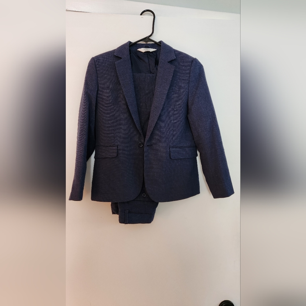 Kid's navy blue suit: pants and jacket